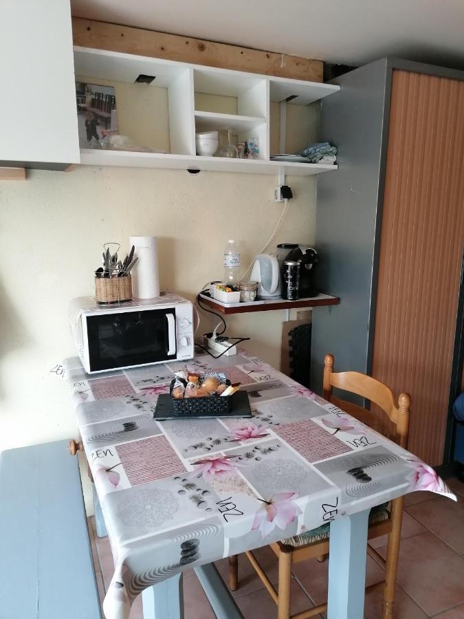 Chambre D'Hotes Bleigny-le-Carreau Экстерьер фото